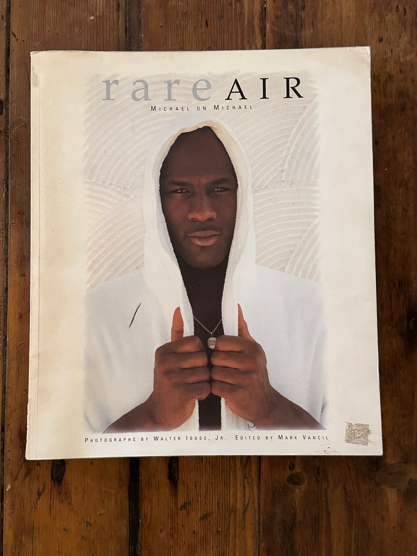 Tripp's Store / BOOKS / "Rare Air" Michael on Michael / collectible/ vintage