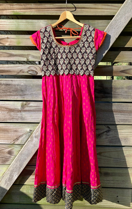 Tripp's Store : Vintage 70s Peasant Dress Boho Hot Pink Embroidered Trim A Line Dress Women's Small fit flare ethnic pattern bohemian dress